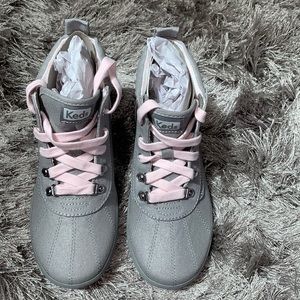 Super cute girls size 2 keds high tops